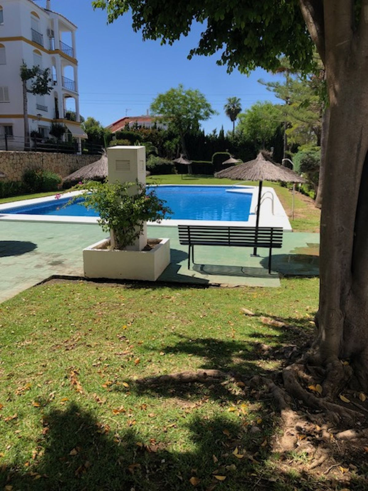 2 Bed Apartment for sale in Benahavís Costa Del Sol, Málaga, Spain