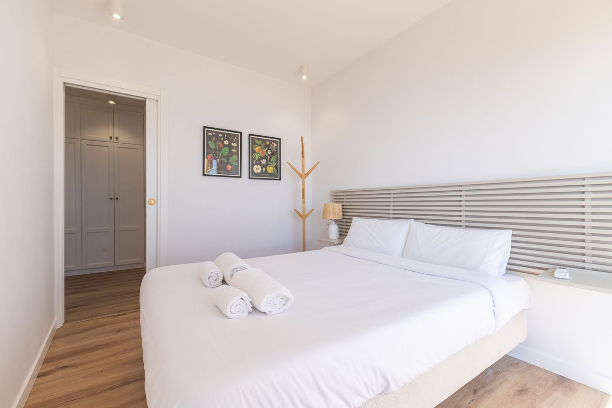2 Bed Apartment for sale in Elviria Costa Del Sol, Málaga, Spain