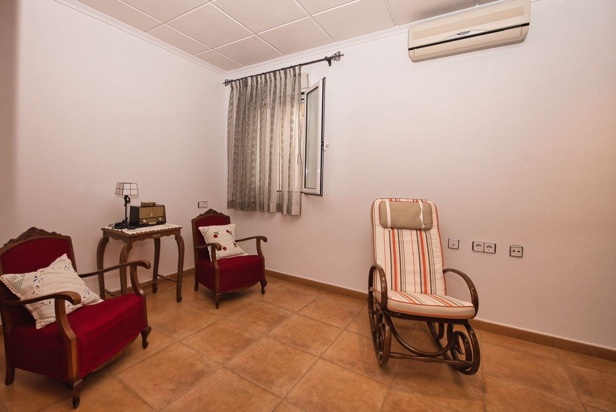 Se vende Villa - Chalet de 3 dormitorios en Costa Blanca, Alicante, España