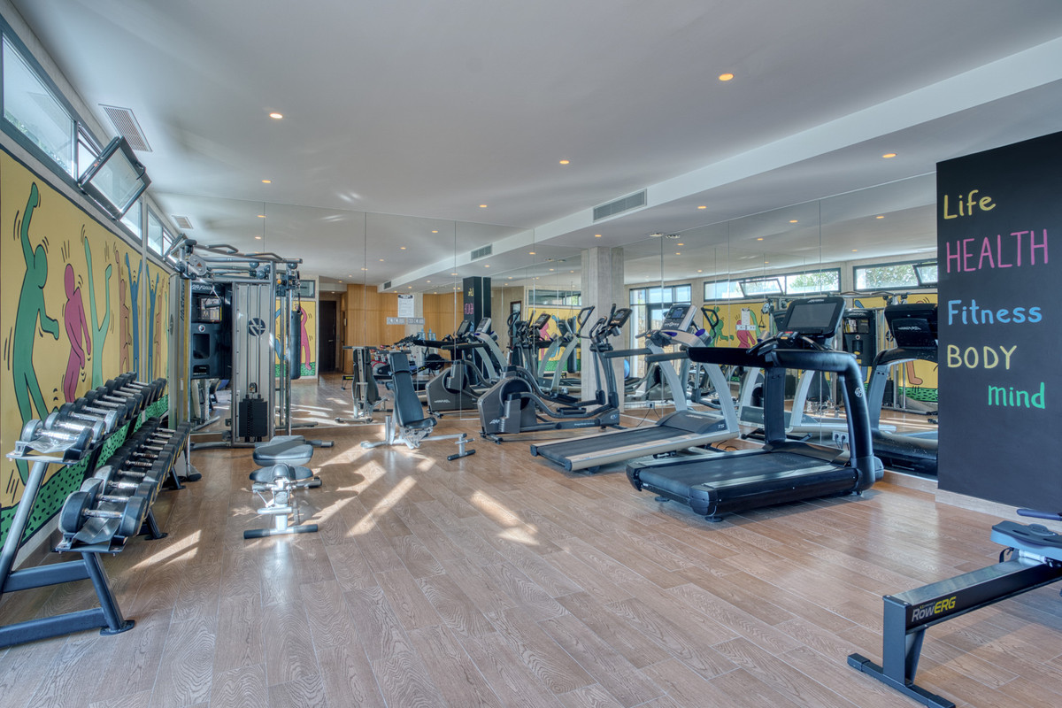 Se vende Apartamento Planta Baja de 4 dormitorios en Costa Del Sol, Málaga, España
