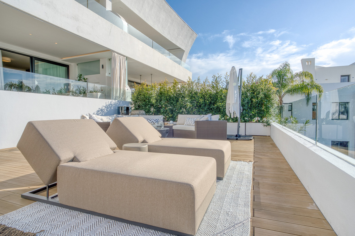 Se vende Apartamento Planta Baja de 4 dormitorios en Costa Del Sol, Málaga, España