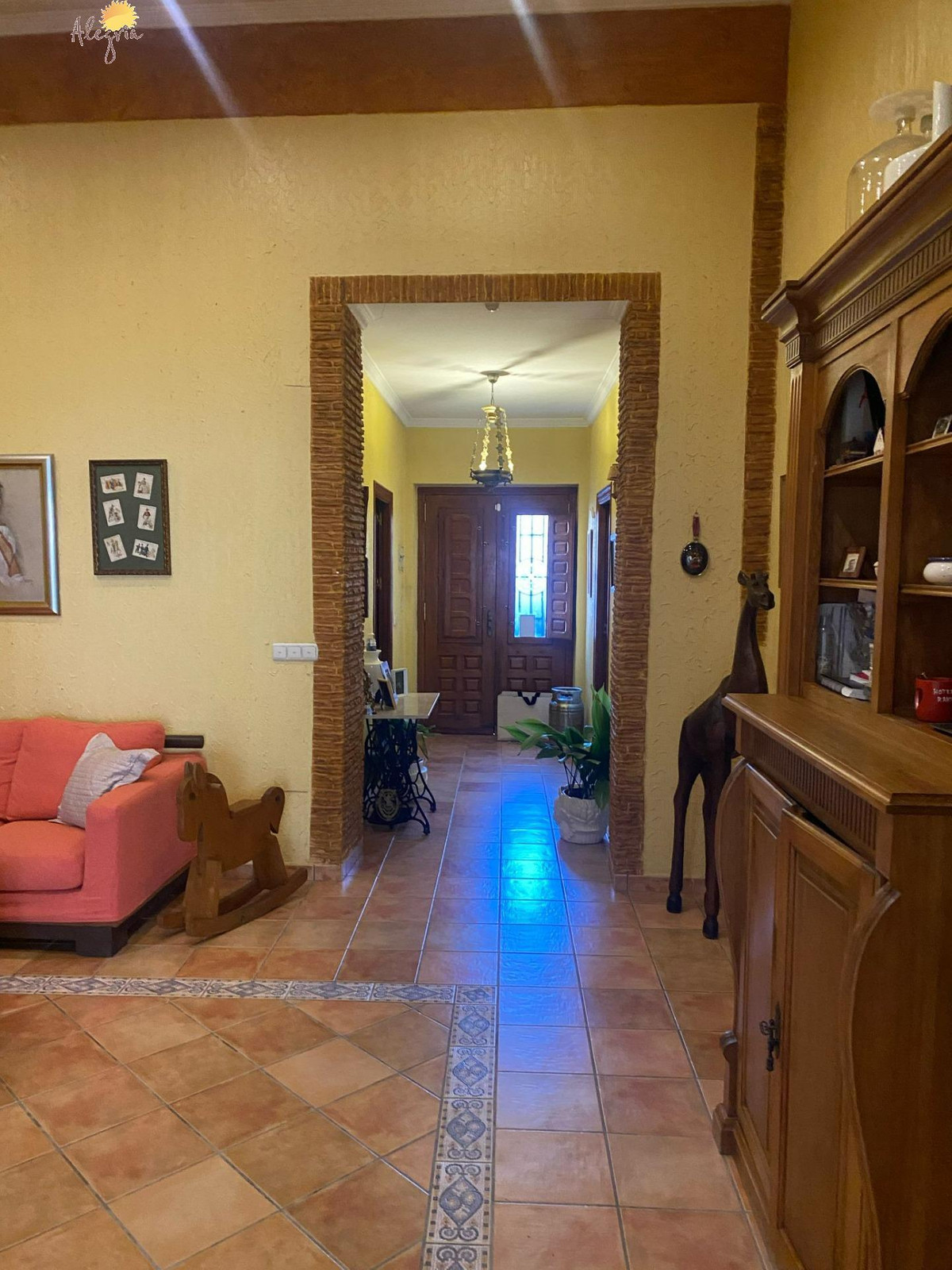 3 Bed Commercial unit for sale in Torrevieja Costa Blanca, Alicante, Spain