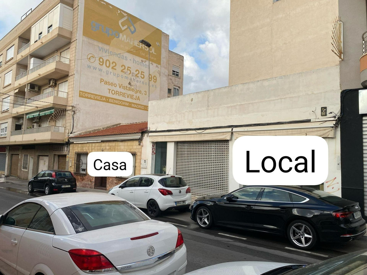 3 Bed Commercial unit for sale in Torrevieja Costa Blanca, Alicante, Spain