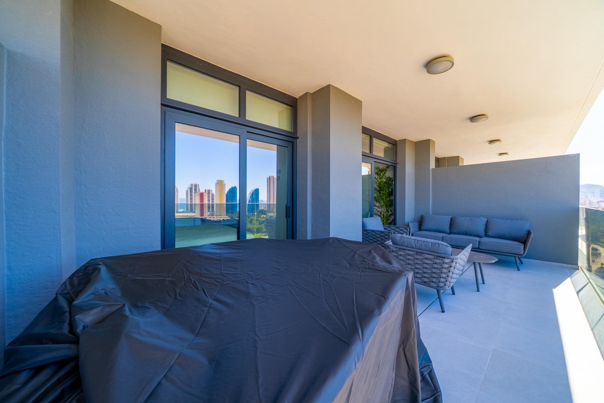 2 Bed Apartment for sale in Benidorm Costa Blanca, Alicante, Spain