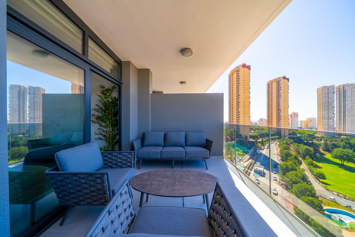 2 Bed Apartment for sale in Benidorm Costa Blanca, Alicante, Spain