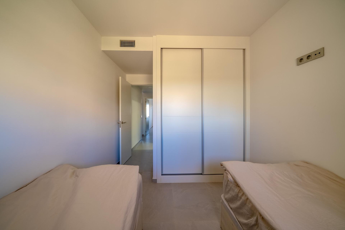 2 Bed Apartment for sale in Benidorm Costa Blanca, Alicante, Spain