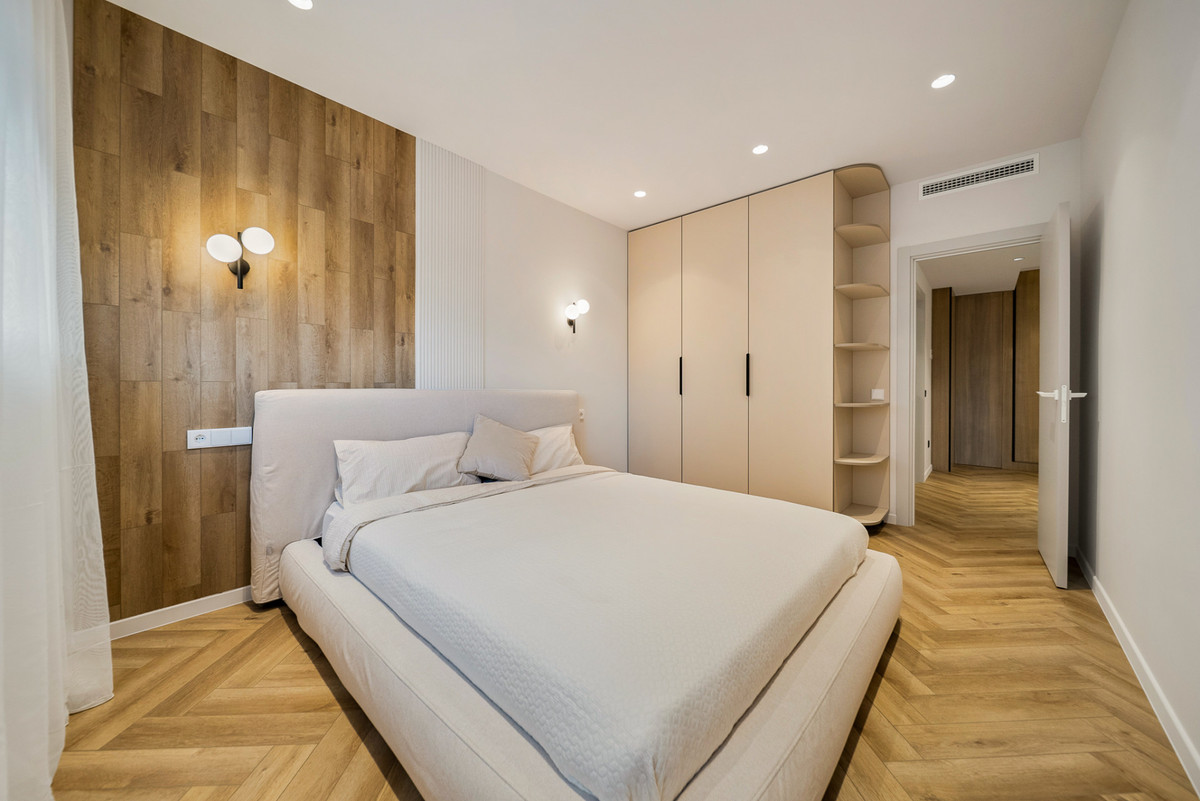 Se vende Apartamento Planta Baja de 3 dormitorios en Costa Del Sol, Málaga, España