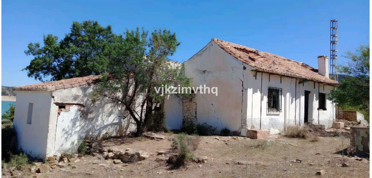 Plots for sale in Ardales Costa Del Sol, Málaga, Spain