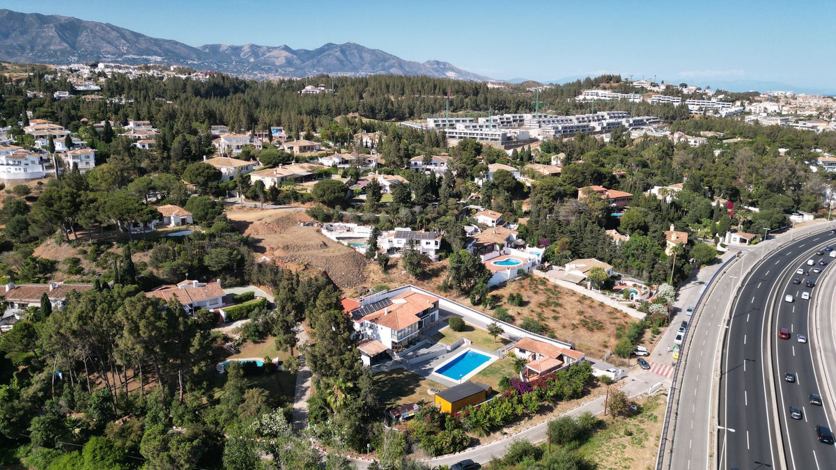 Se vende Villa - Chalet de 16 dormitorios en Costa Del Sol, Málaga, España