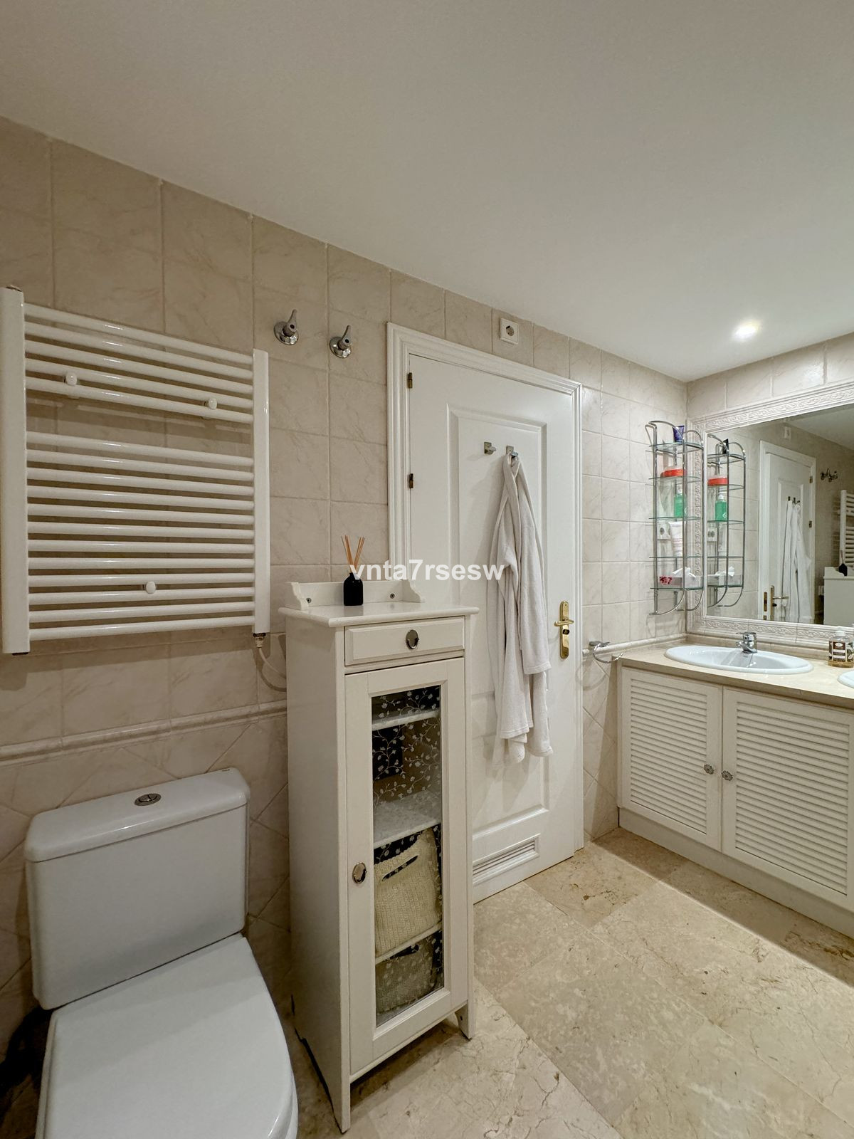 Se vende Apartamento Planta Media de 2 dormitorios en Costa Del Sol, Málaga, España