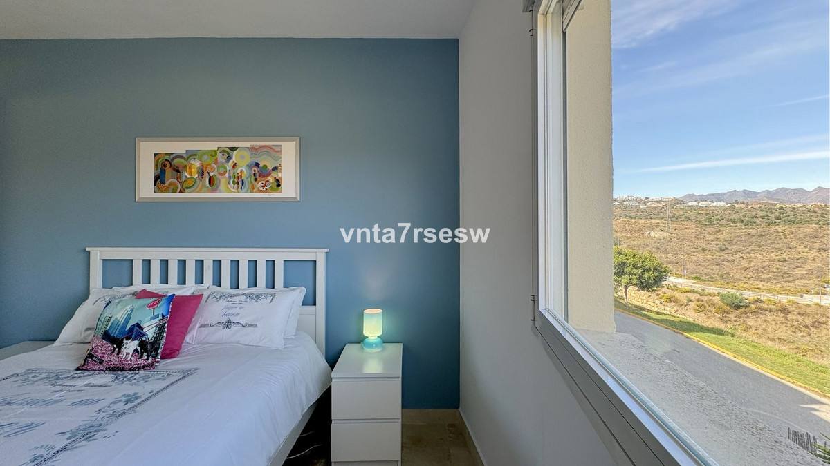 Se vende Apartamento Planta Media de 2 dormitorios en Costa Del Sol, Málaga, España