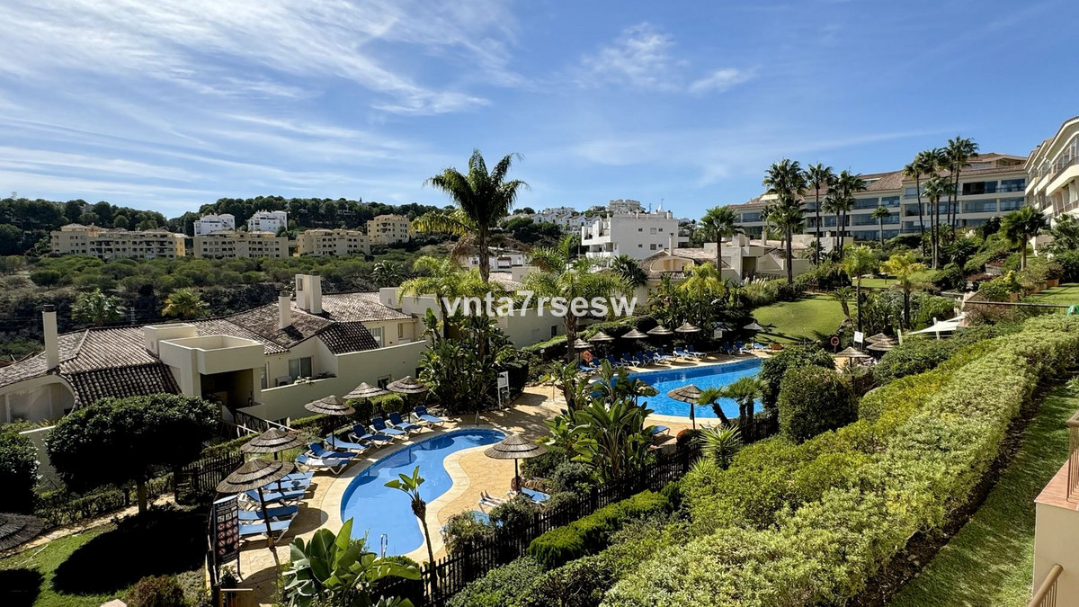 Se vende Apartamento Planta Media de 2 dormitorios en Costa Del Sol, Málaga, España