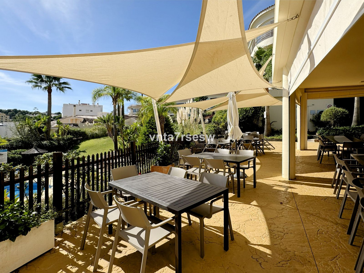 Se vende Apartamento Planta Media de 2 dormitorios en Costa Del Sol, Málaga, España
