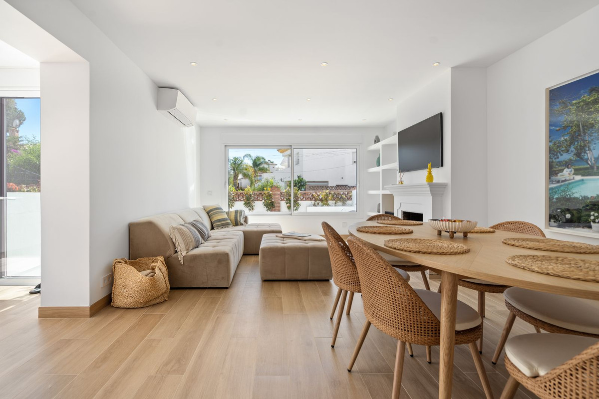 Se vende Adosada de 4 dormitorios en Costa Del Sol, Málaga, España