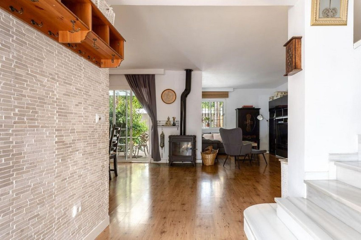 3 Bed Townhouse for sale in Nueva Andalucía Costa Del Sol, Málaga, Spain
