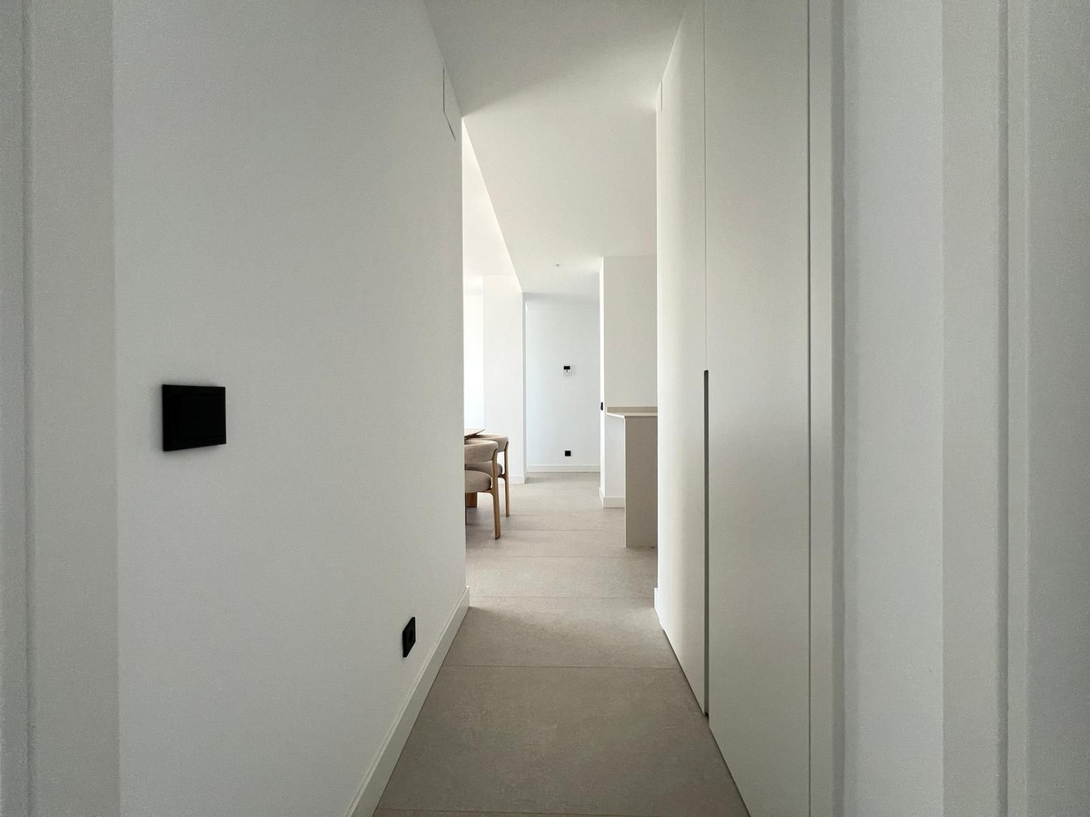 2 Bed Apartment for sale in Marbella Costa Del Sol, Málaga, Spain