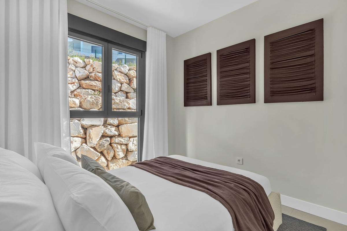 3 Bed Apartment for sale in Fuengirola Costa Del Sol, Málaga, Spain
