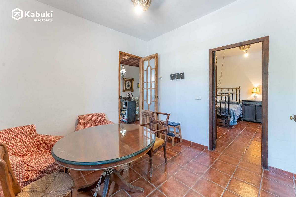 8 Bed Townhouse for sale in Campanillas Málaga Ciudad, Málaga, Spain