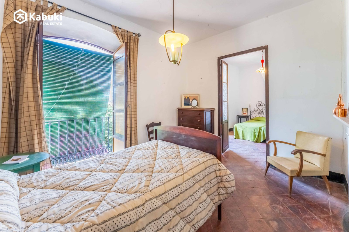 8 Bed Townhouse for sale in Campanillas Málaga Ciudad, Málaga, Spain
