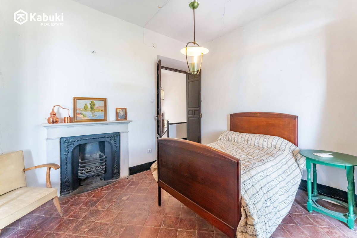 8 Bed Townhouse for sale in Campanillas Málaga Ciudad, Málaga, Spain