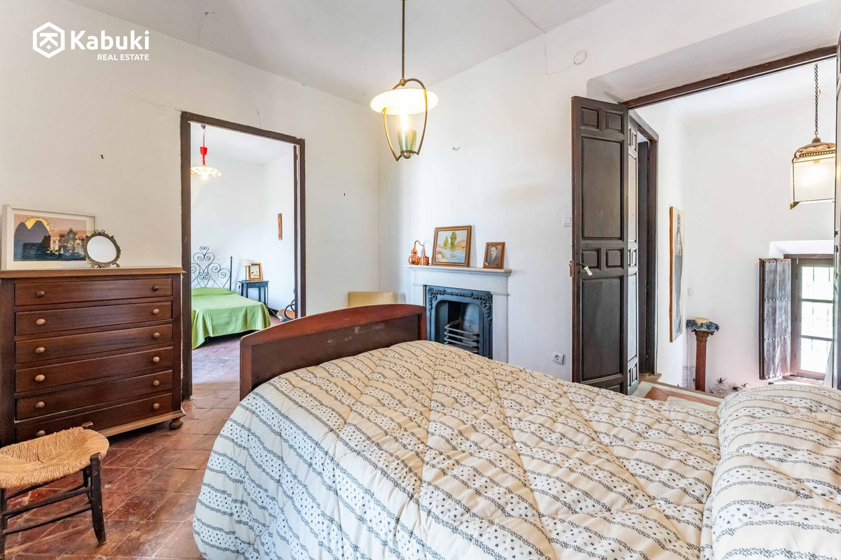 8 Bed Townhouse for sale in Campanillas Málaga Ciudad, Málaga, Spain