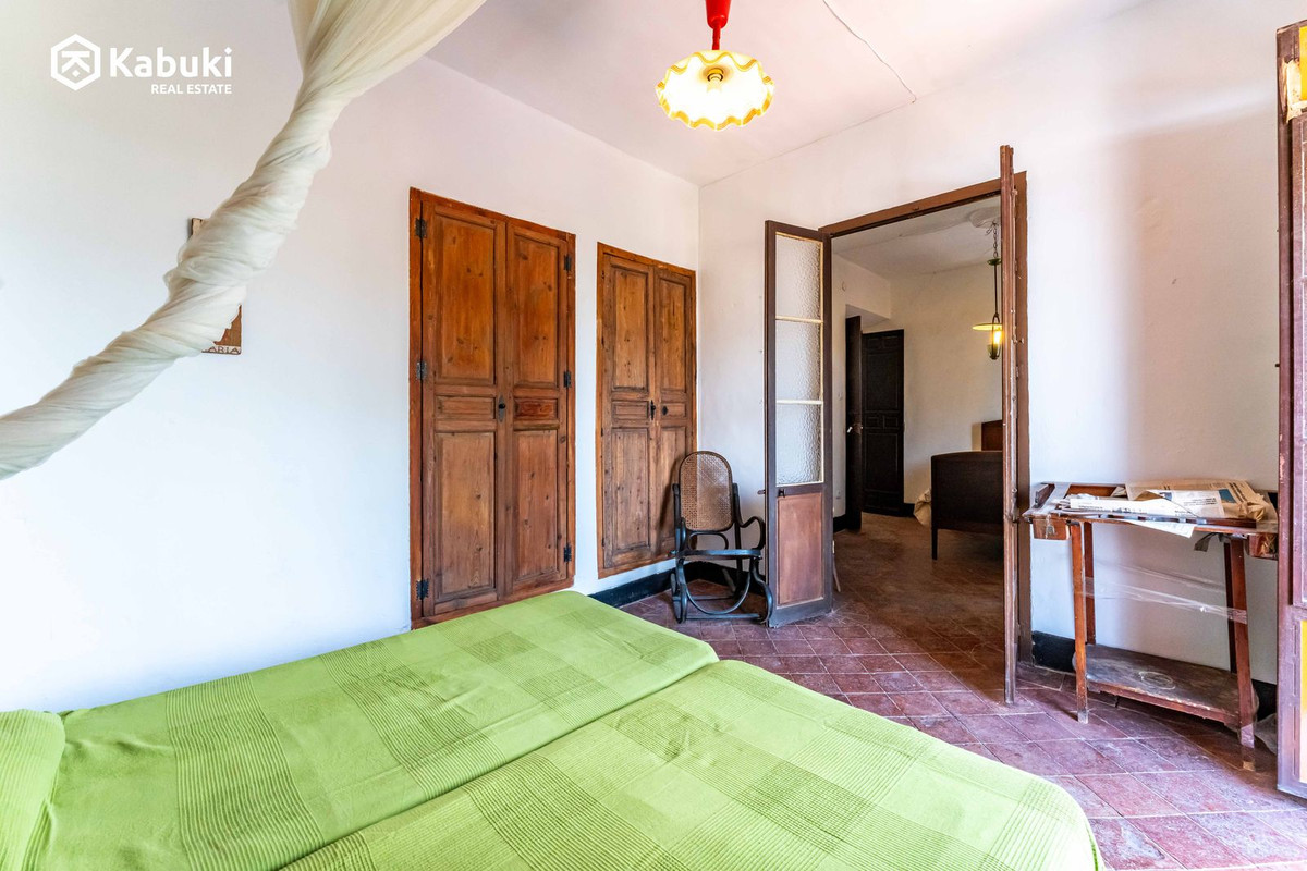 8 Bed Townhouse for sale in Campanillas Málaga Ciudad, Málaga, Spain