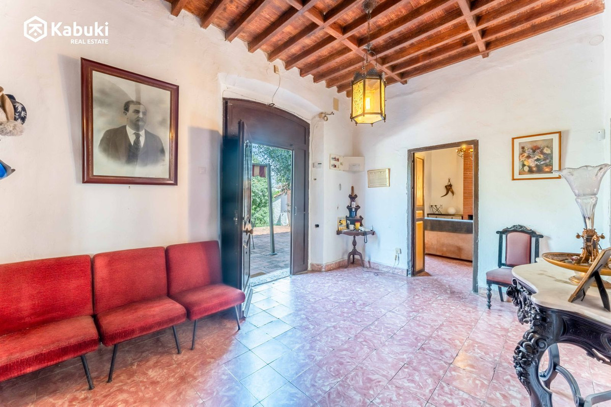 8 Bed Townhouse for sale in Campanillas Málaga Ciudad, Málaga, Spain