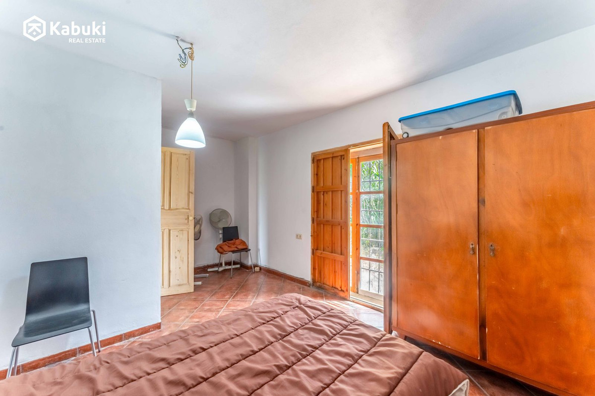 8 Bed Townhouse for sale in Campanillas Málaga Ciudad, Málaga, Spain