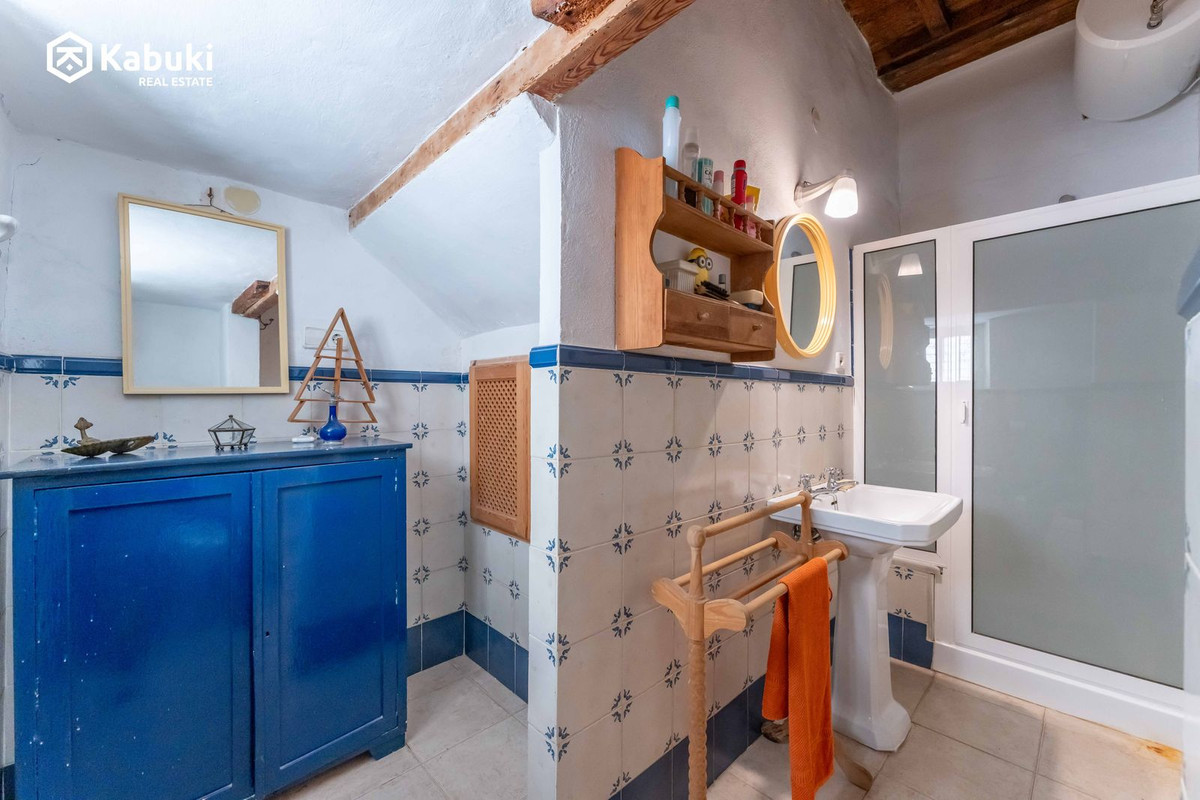 8 Bed Townhouse for sale in Campanillas Málaga Ciudad, Málaga, Spain