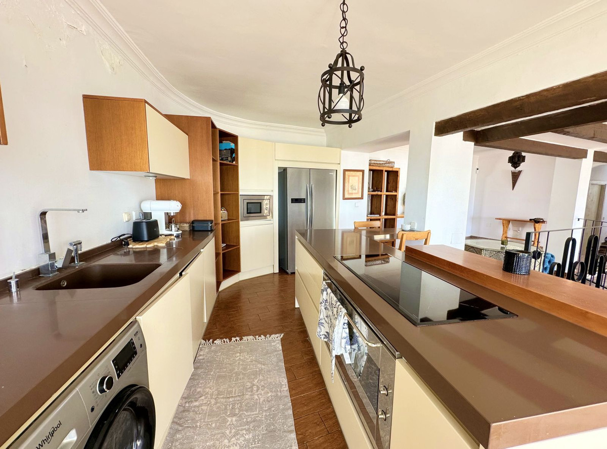 Se vende Villa - Chalet de 3 dormitorios en Costa Del Sol, Málaga, España