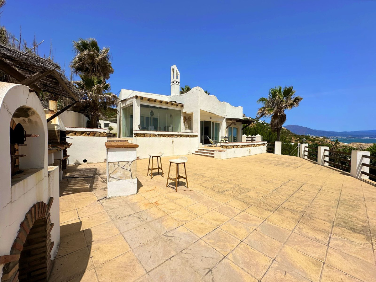 Se vende Villa - Chalet de 3 dormitorios en Costa Del Sol, Málaga, España