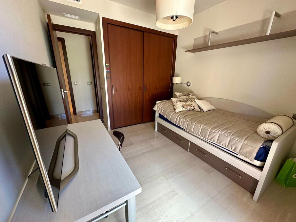 3 Bed Apartment for sale in Nueva Andalucía Costa Del Sol, Málaga, Spain