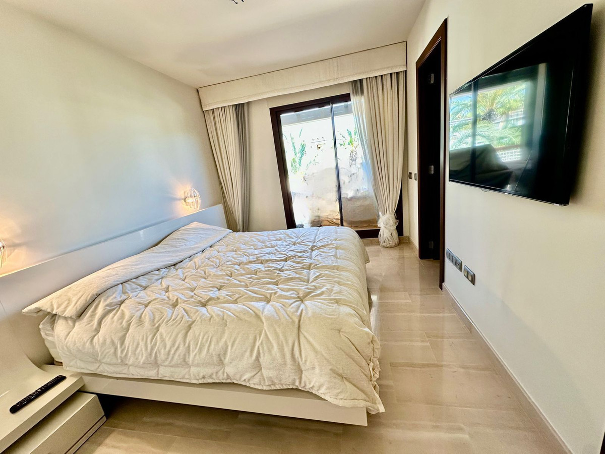 3 Bed Apartment for sale in Nueva Andalucía Costa Del Sol, Málaga, Spain