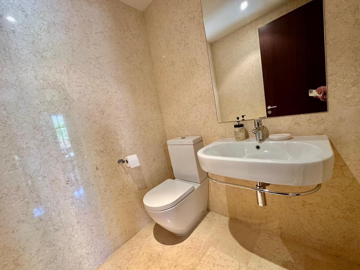 3 Bed Apartment for sale in Nueva Andalucía Costa Del Sol, Málaga, Spain