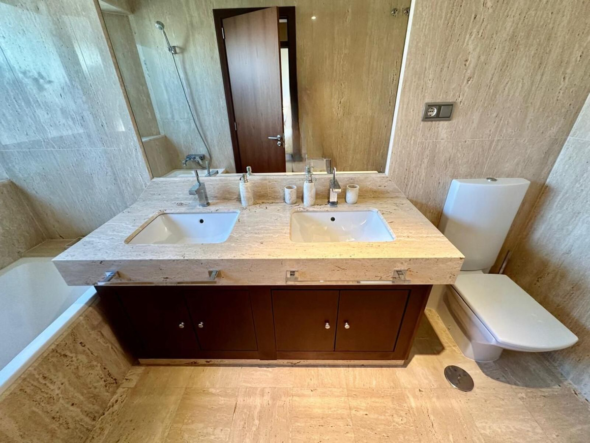 3 Bed Apartment for sale in Nueva Andalucía Costa Del Sol, Málaga, Spain
