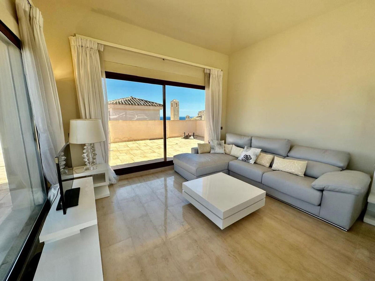 3 Bed Apartment for sale in Nueva Andalucía Costa Del Sol, Málaga, Spain