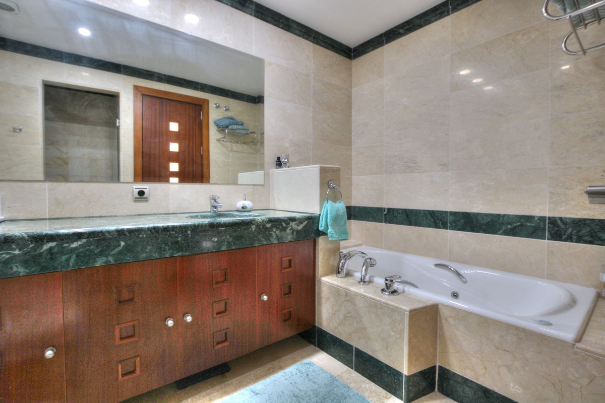 3 Bed Townhouse for sale in La Cala Golf Costa Del Sol, Málaga, Spain