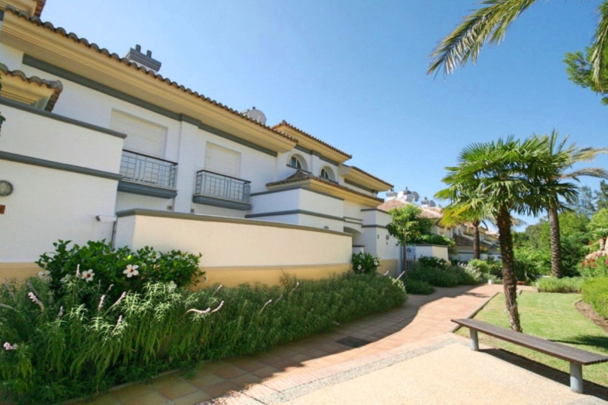 3 Bed Townhouse for sale in La Cala Golf Costa Del Sol, Málaga, Spain