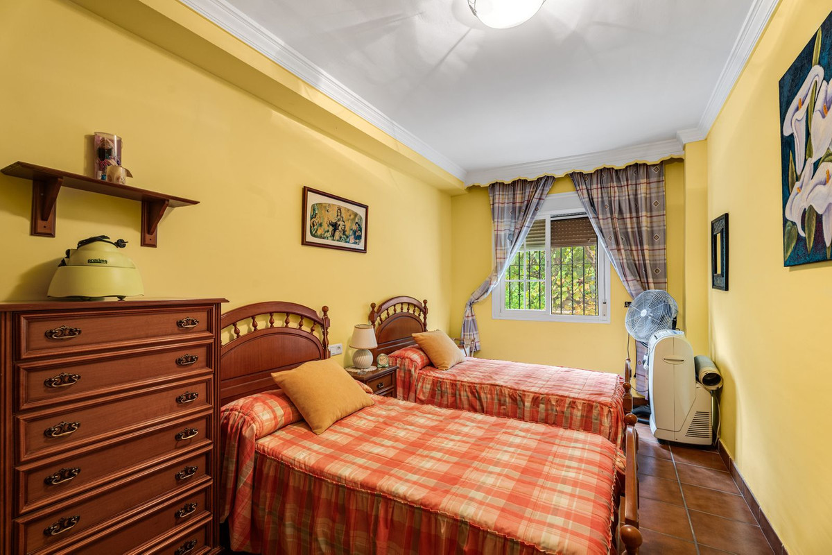 7 Bed Townhouse for sale in Estepona Costa Del Sol, Málaga, Spain