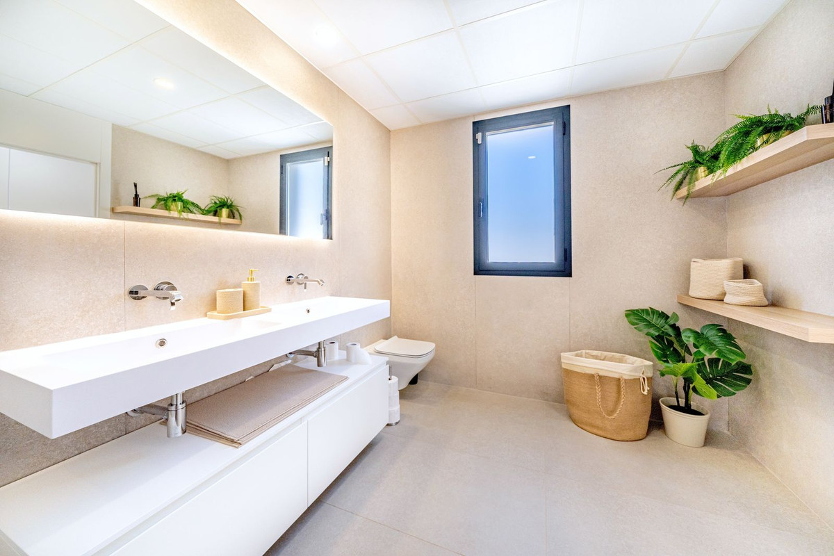 3 Bed Apartment for sale in Altos De Los Monteros Costa Del Sol, Málaga, Spain
