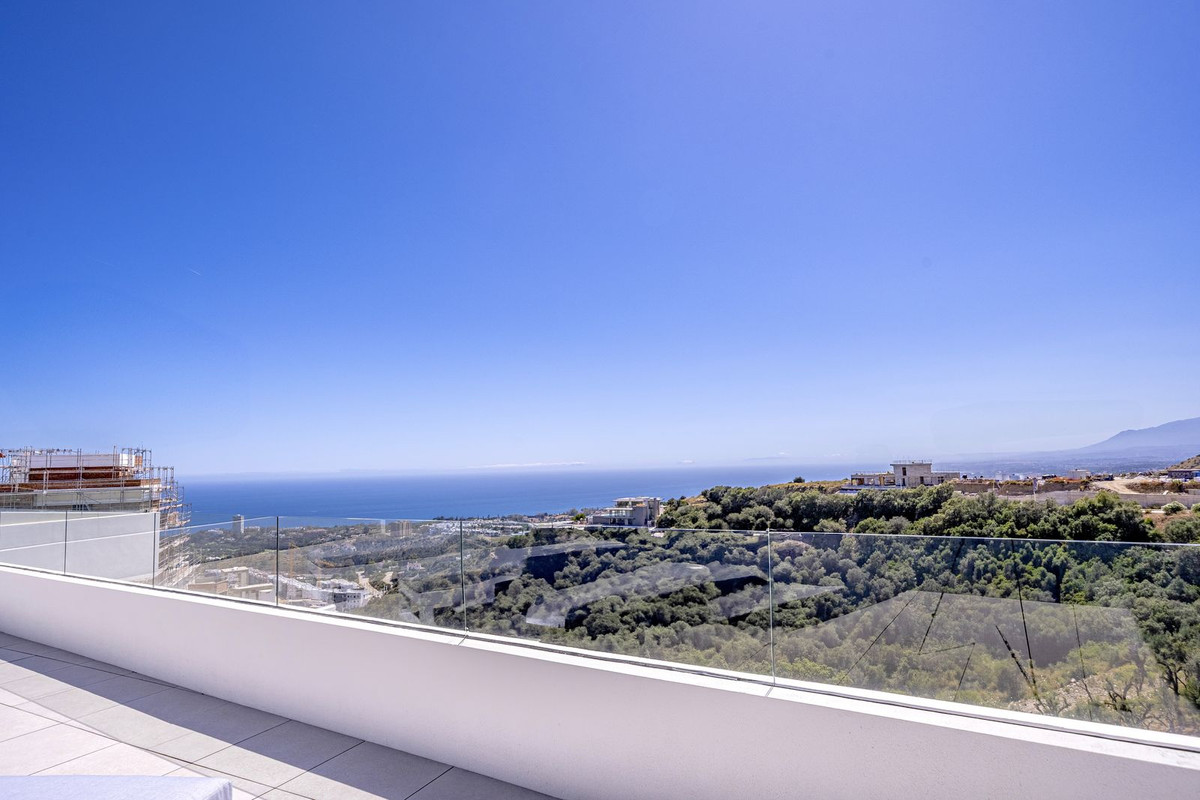 3 Bed Apartment for sale in Altos De Los Monteros Costa Del Sol, Málaga, Spain