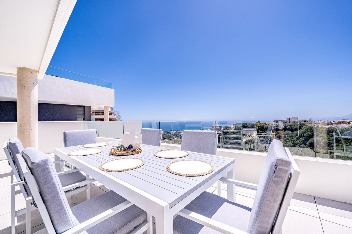 3 Bed Apartment for sale in Altos De Los Monteros Costa Del Sol, Málaga, Spain