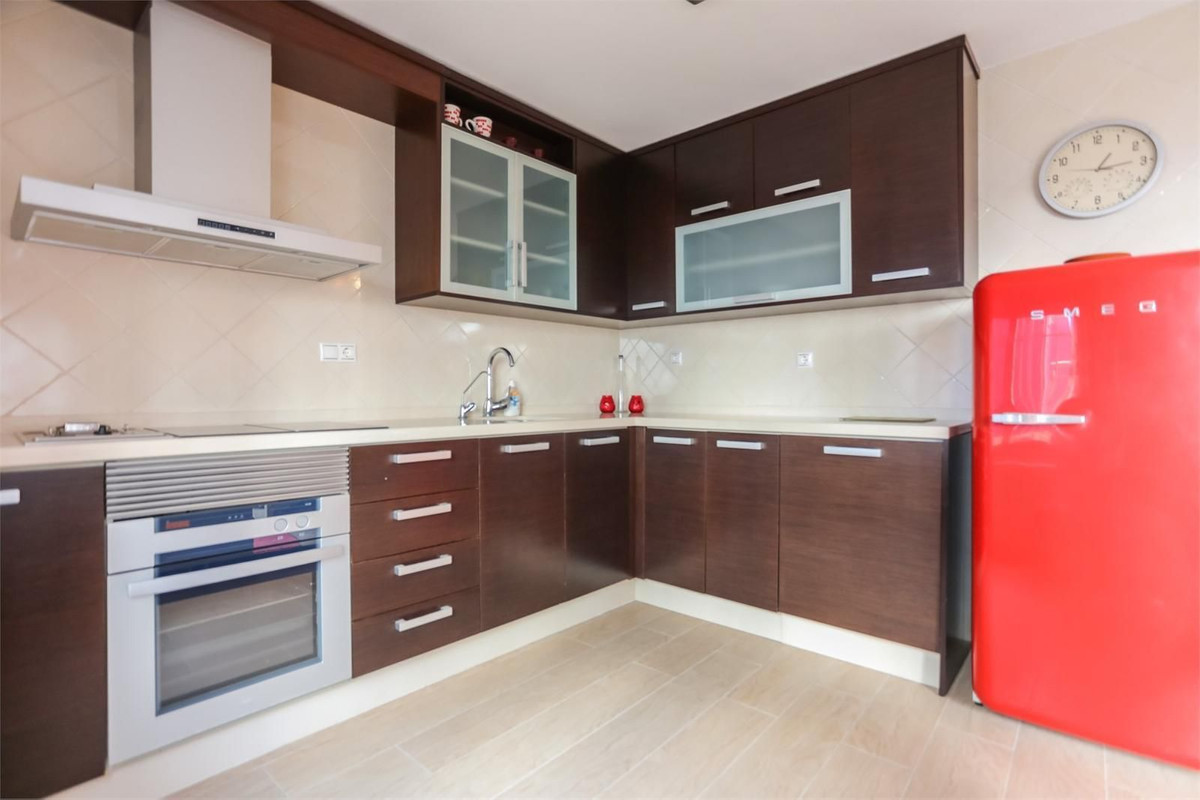 Se vende Apartamento Planta Media de 4 dormitorios en Costa Blanca, Alicante, España