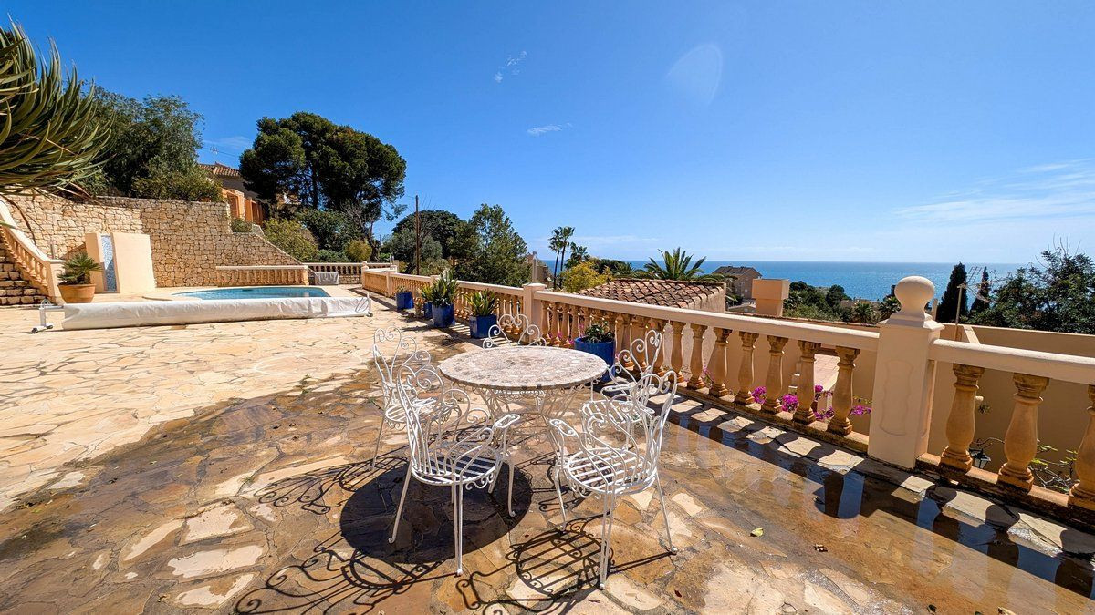 Se vende Villa - Chalet de 4 dormitorios en Costa Blanca, Alicante, España