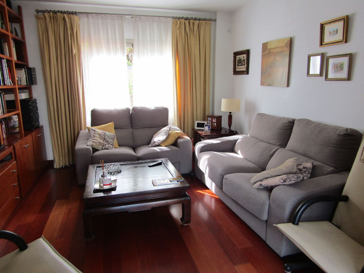 6 Bed Townhouse for sale in Málaga Este Costa Del Sol, Málaga, Spain