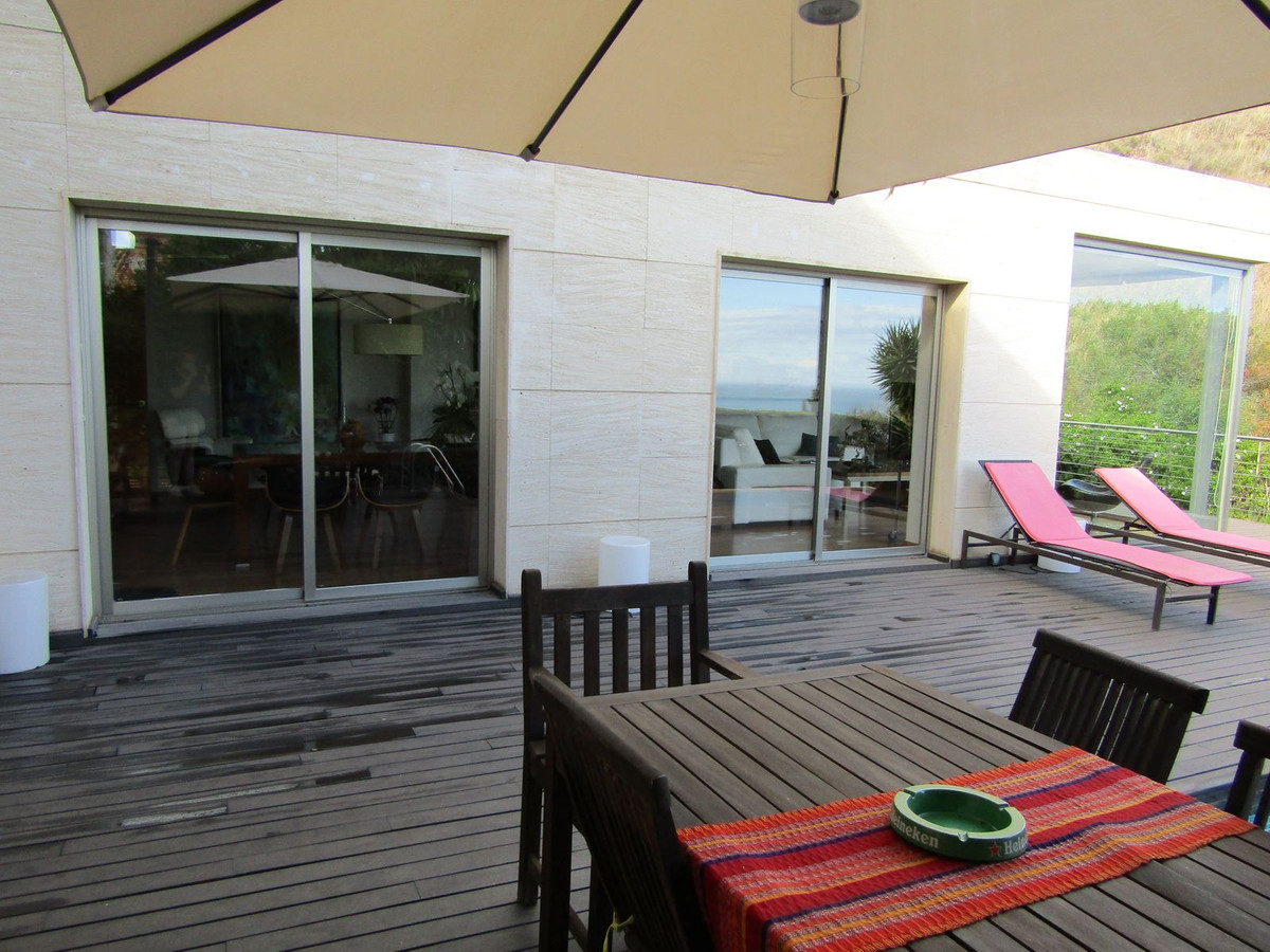 6 Bed Townhouse for sale in Málaga Este Costa Del Sol, Málaga, Spain