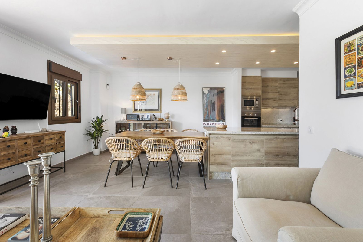 4 Bed Townhouse for sale in Riviera Del Sol Costa Del Sol, Málaga, Spain