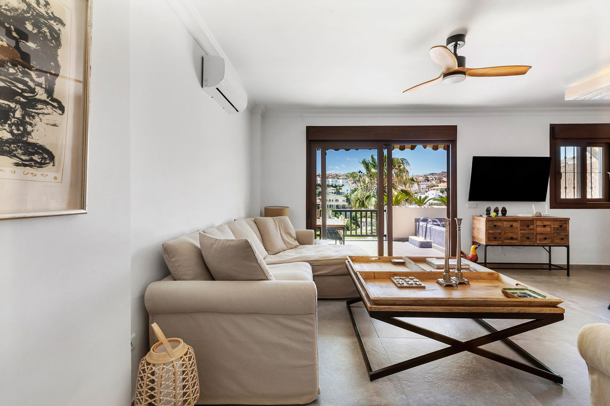 4 Bed Townhouse for sale in Riviera Del Sol Costa Del Sol, Málaga, Spain