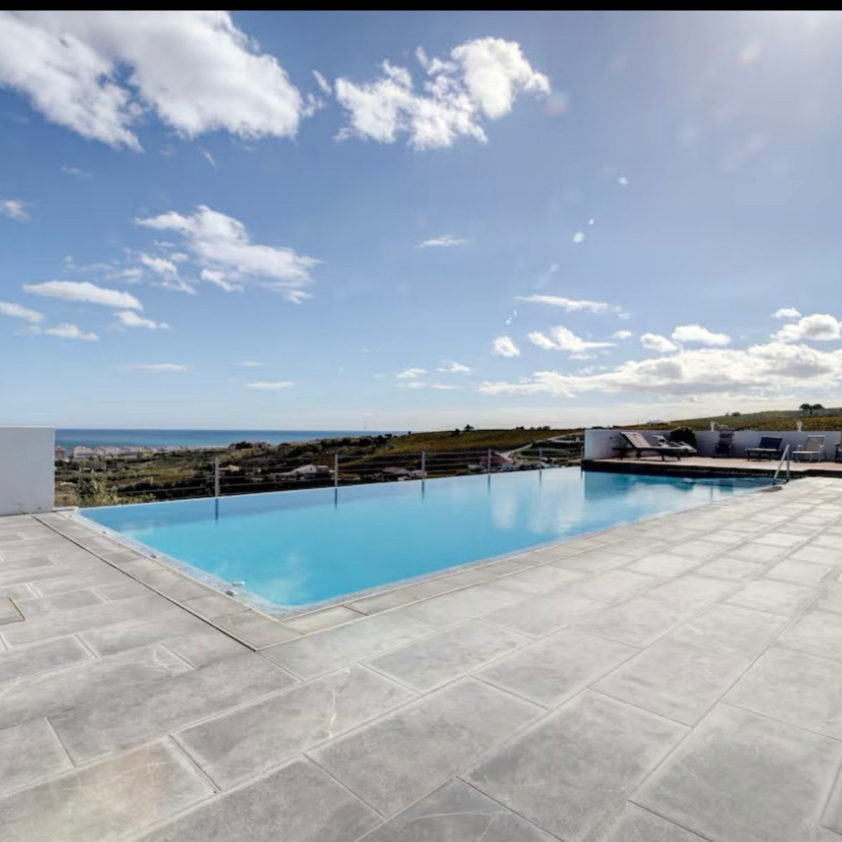 6 Bed Townhouse for sale in Manilva Costa Del Sol, Málaga, Spain