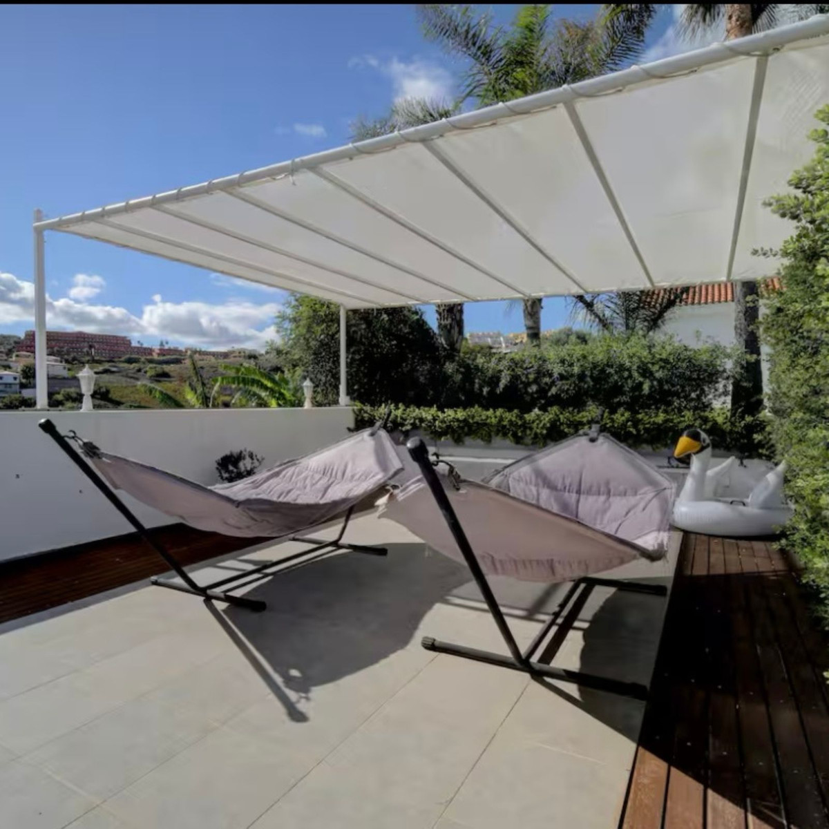 6 Bed Townhouse for sale in Manilva Costa Del Sol, Málaga, Spain